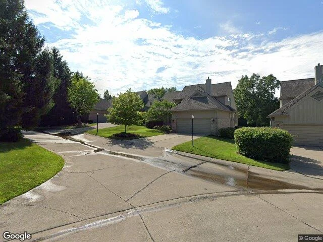 House image located at Farmington, MI 48331