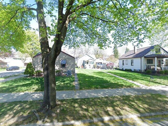 House image located at Belleville, IL 62223