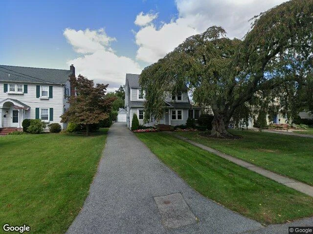 House image located at Bay Shore, NY 11706