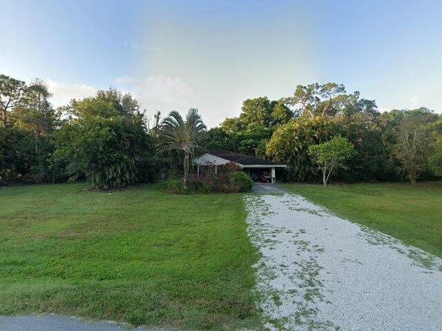 House image located at Loxahatchee, FL 33470