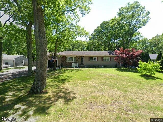 House image located at Smithtown, NY 11787