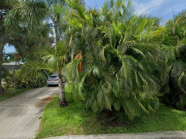 House image located at Saint Petersburg, FL 33703