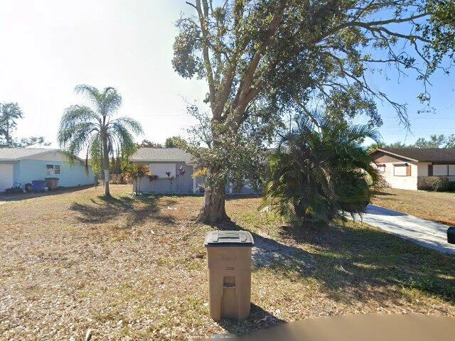 House image located at Lehigh Acres, FL 33936