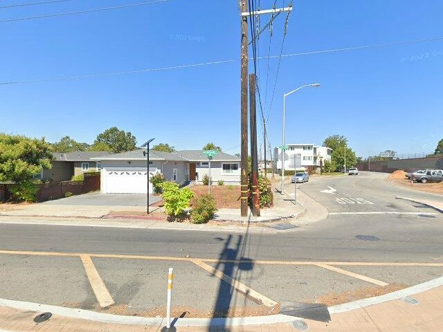 House image located at Selmer, TN 38375