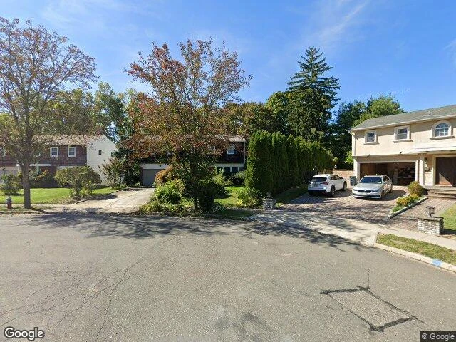 House image located at Albertson, NY 11507