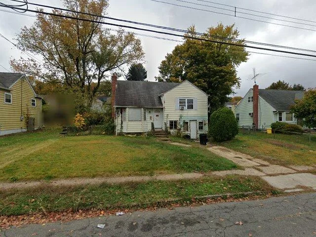 House image located at Trenton, NJ 08610