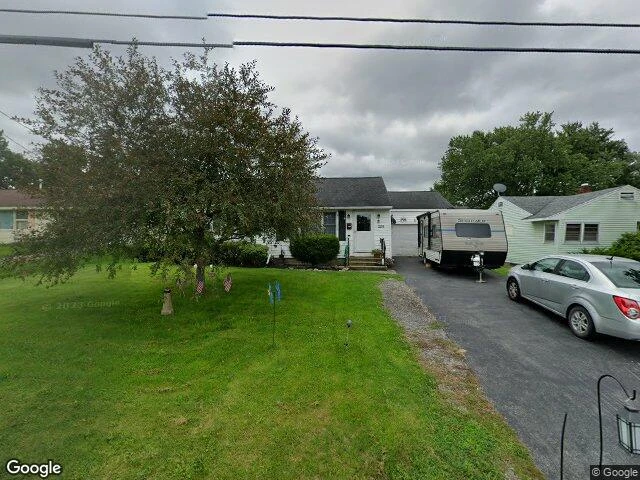 House image located at Canastota, NY 13032