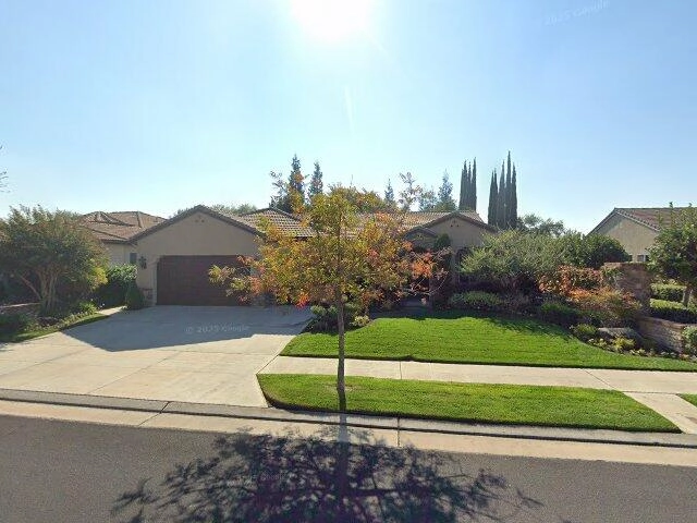 House image located at Clovis, CA 93619