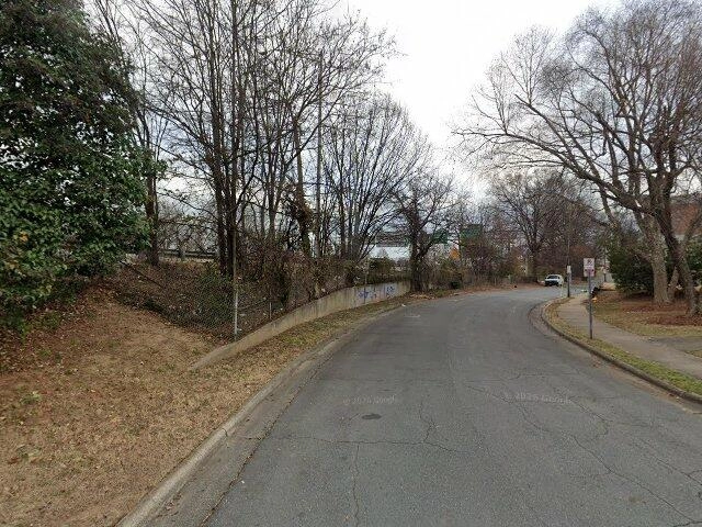 House image located at Newton, KS 67114