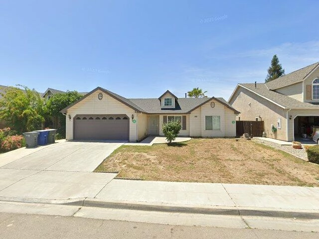 House image located at Fresno, CA 93722