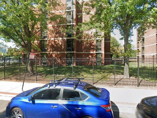 House image located at Chicago, IL 60616