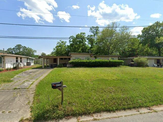 House image located at Jacksonville, FL 32210
