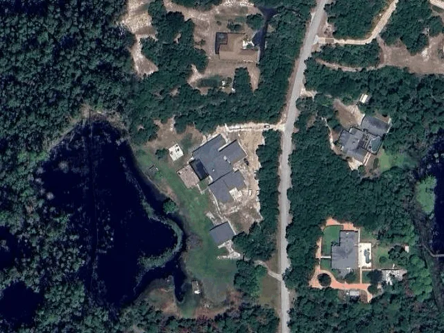 House image located at Geneva, FL 32732