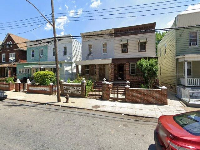 House image located at Tucson, AZ 85713