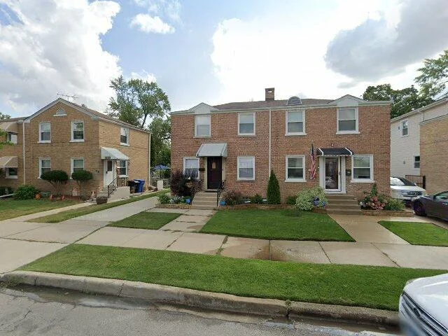 House image located at Chicago, IL 60634