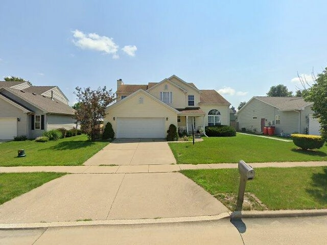 House image located at Champaign, IL 61822