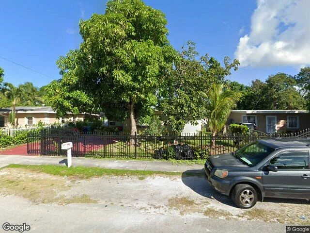 House image located at Miami, FL 33168