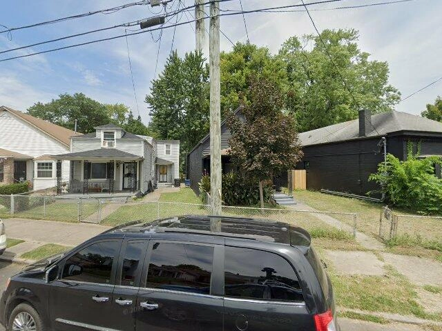 House image located at Louisville, KY 40212