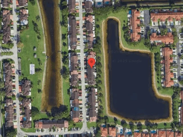 House image located at Miami, FL 33185