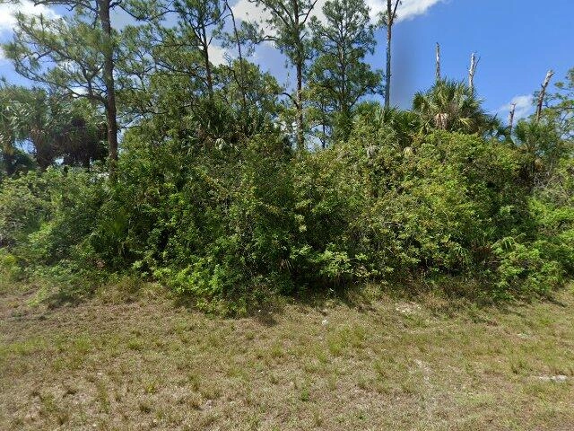 House image located at Labelle, FL 33935