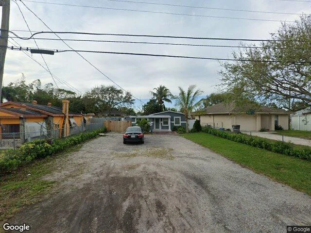 House image located at West Palm Beach, FL 33406