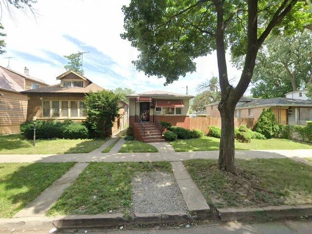 House image located at Chicago, IL 60620