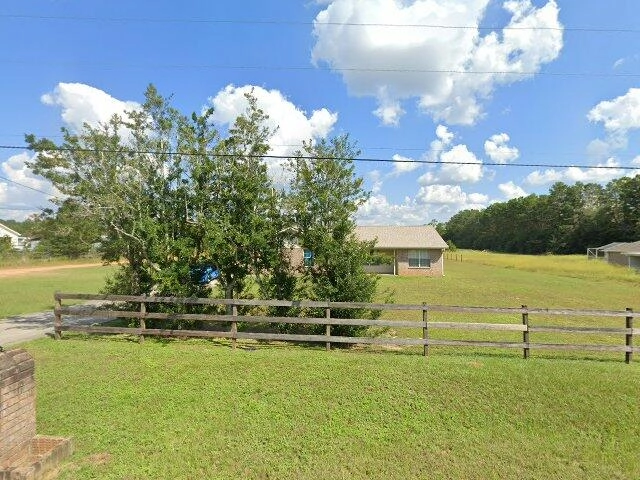 House image located at Milton, FL 32583