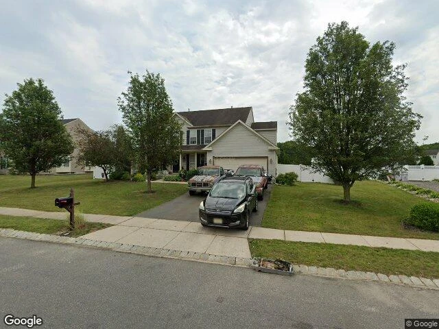 House image located at Vineland, NJ 08361