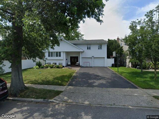 House image located at Merrick, NY 11566