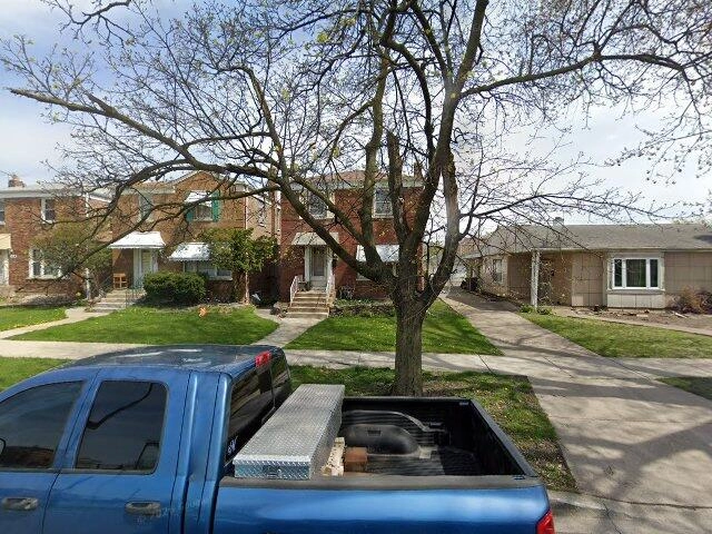 House image located at Cicero, IL 60804