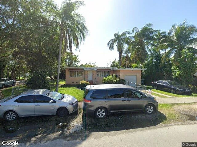 House image located at Miami, FL 33150