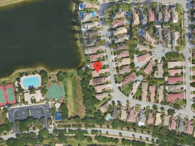 House image located at Hollywood, FL 33027