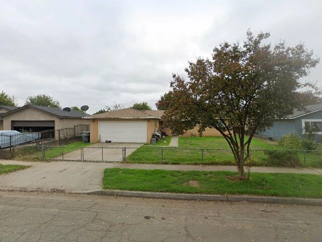 House image located at Fresno, CA 93706