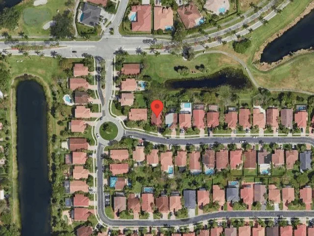 House image located at Hollywood, FL 33027