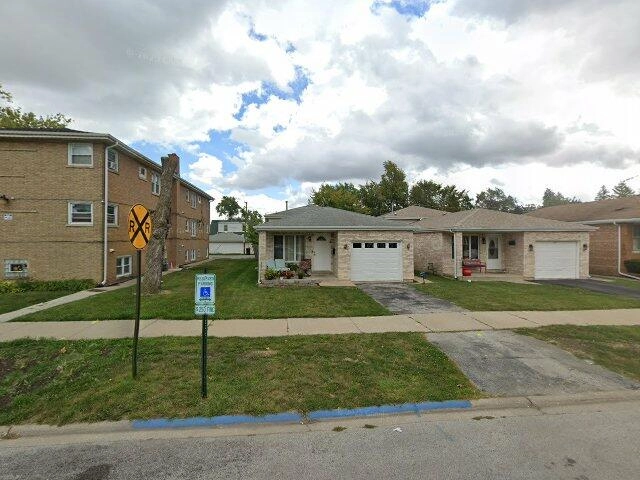 House image located at Riverdale, IL 60827