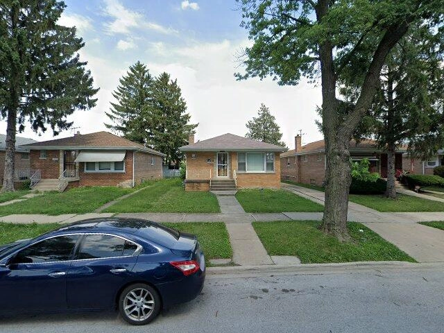 House image located at Riverdale, IL 60827