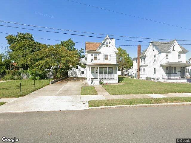 House image located at Paulsboro, NJ 08066