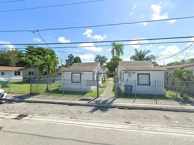 House image located at Miami, FL 33127