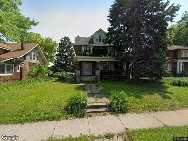 House image located at Rock Island, IL 61201