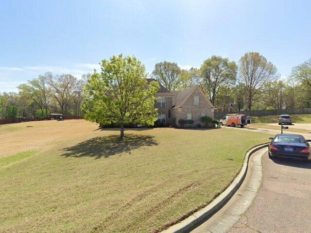 House image located at Memphis, TN 38125
