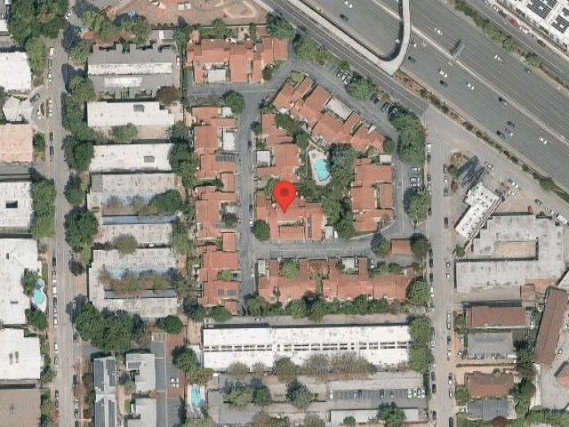 House image located at Palo Alto, CA 94303