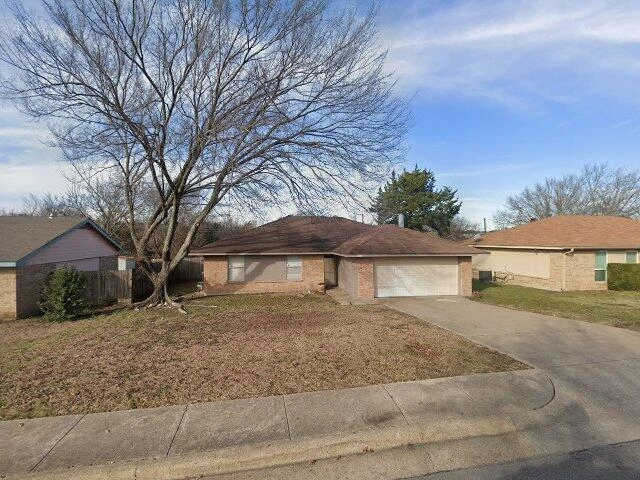 House image located at Duncanville, TX 75137