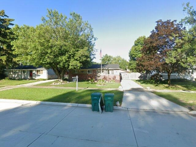 House image located at Romulus, MI 48174