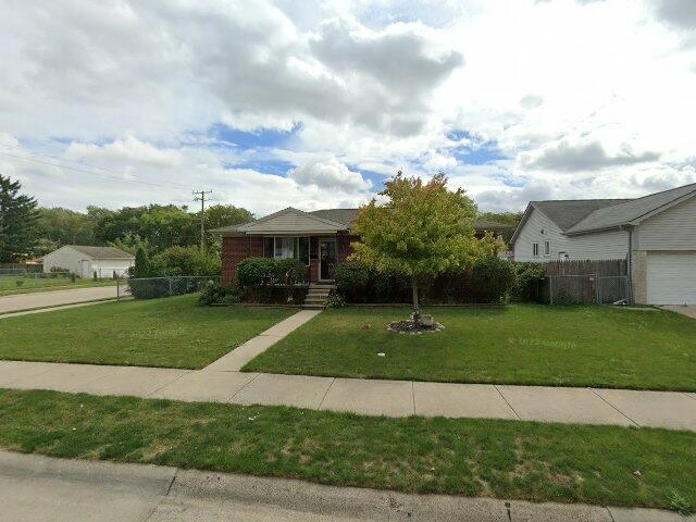 House image located at Warren, MI 48089