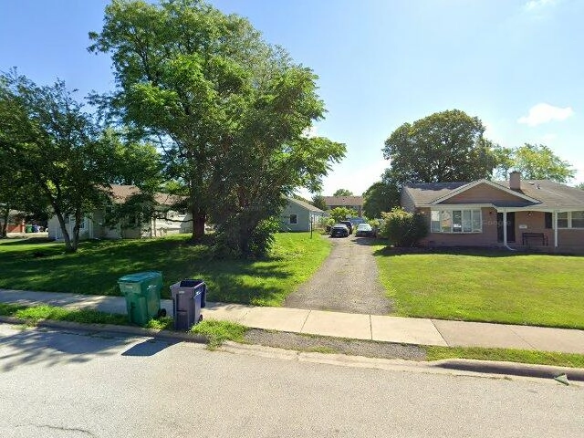 House image located at Lombard, IL 60148