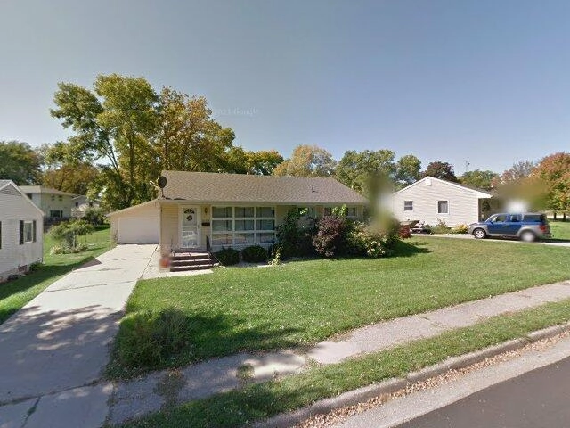 House image located at Dubuque, IA 52001