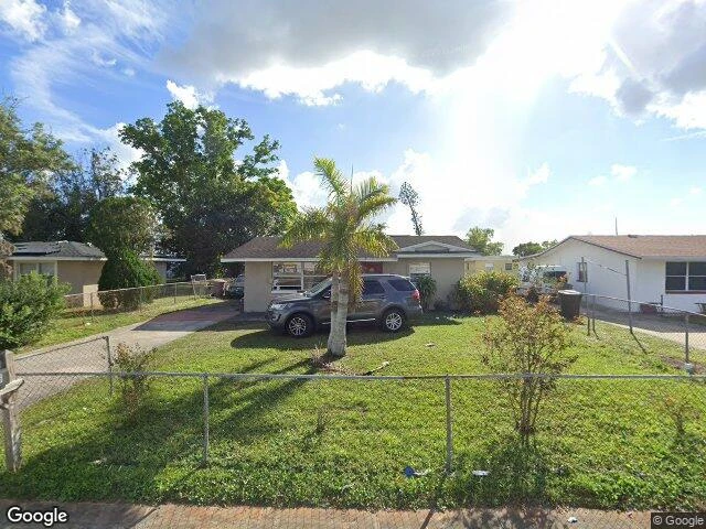 House image located at Fort Myers, FL 33916