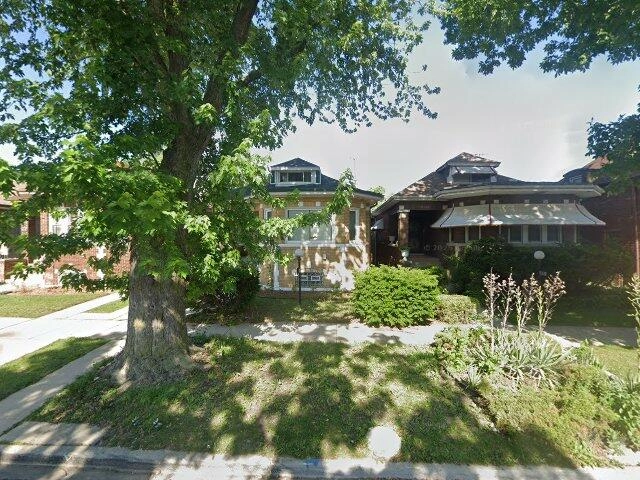 House image located at Chicago, IL 60617