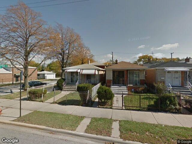 House image located at Chicago, IL 60620