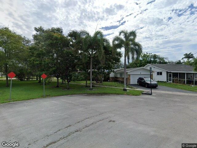 House image located at Hollywood, FL 33021